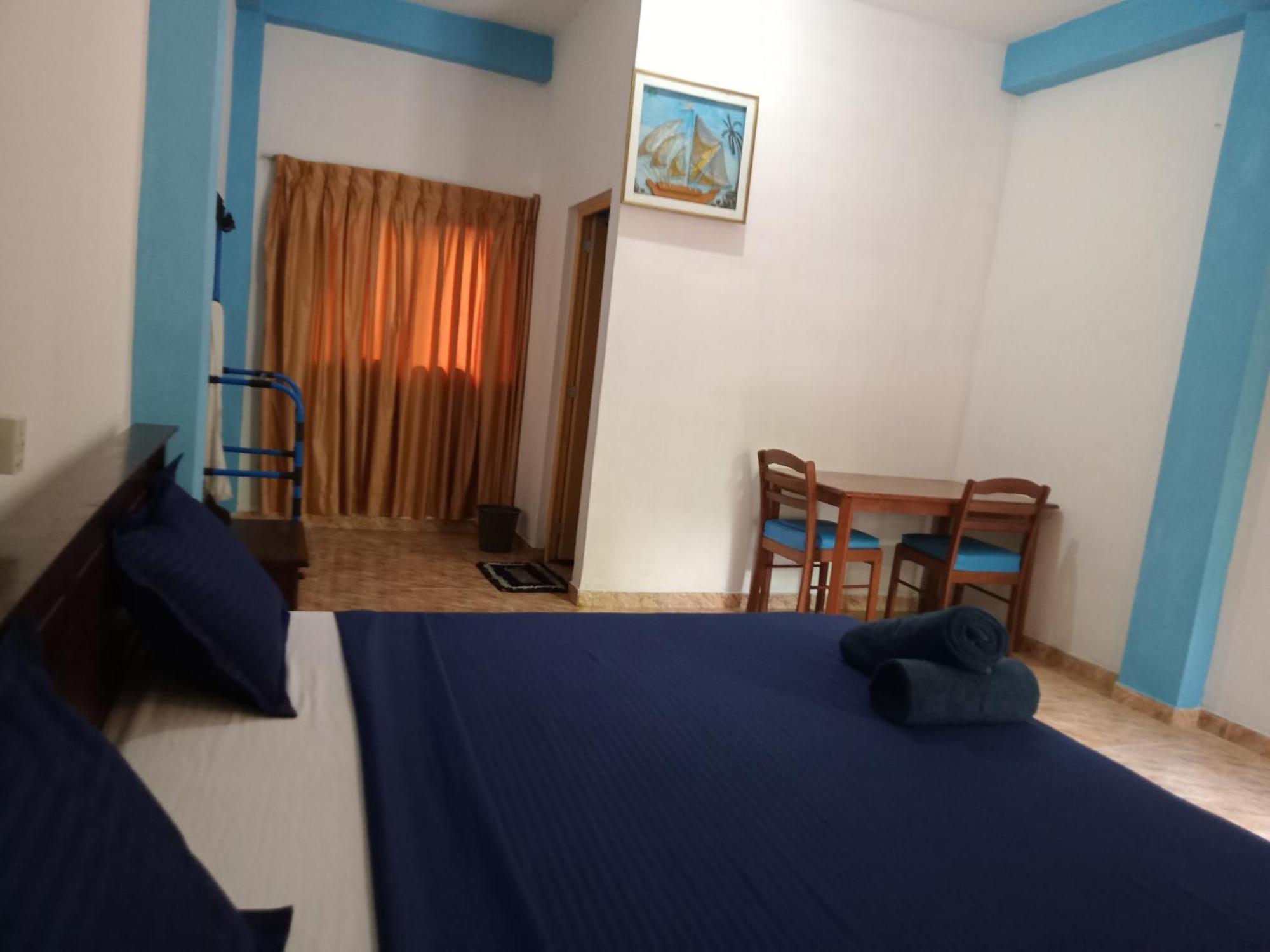 Suninn Hostel And Surf School Weligama Exterior foto